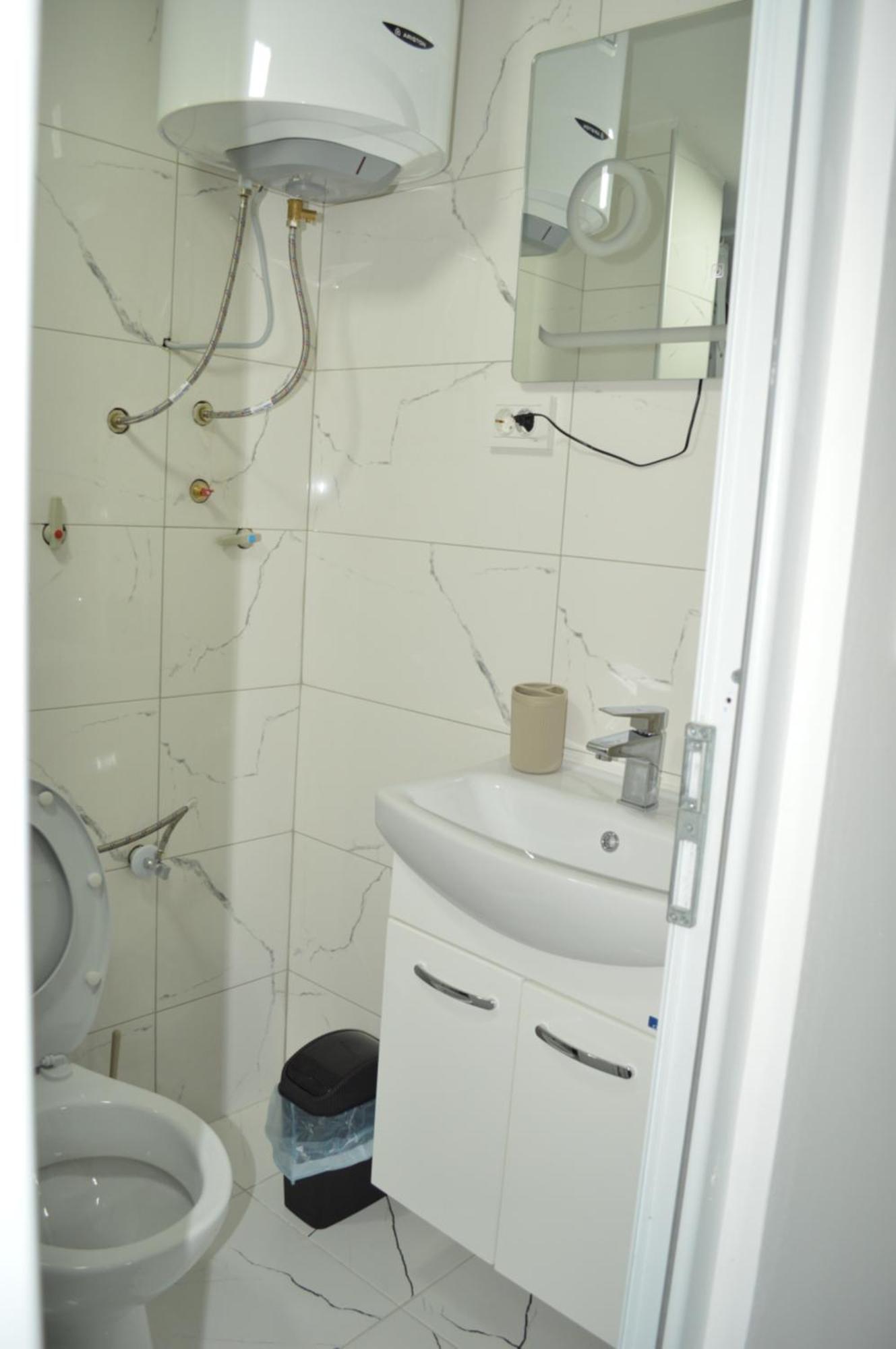 Apartman 4 Jovanovski โอครีด ภายนอก รูปภาพ