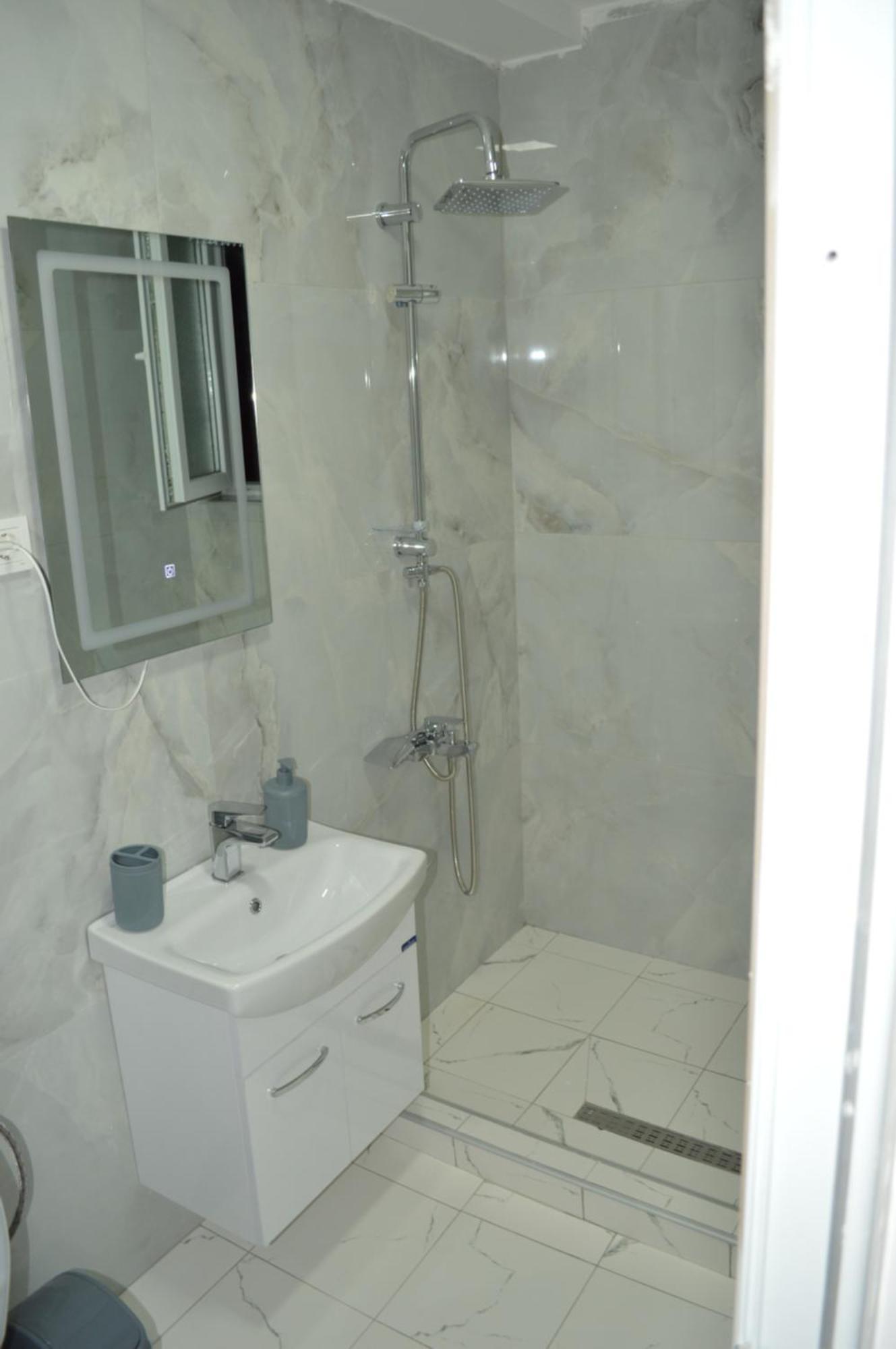 Apartman 4 Jovanovski โอครีด ภายนอก รูปภาพ
